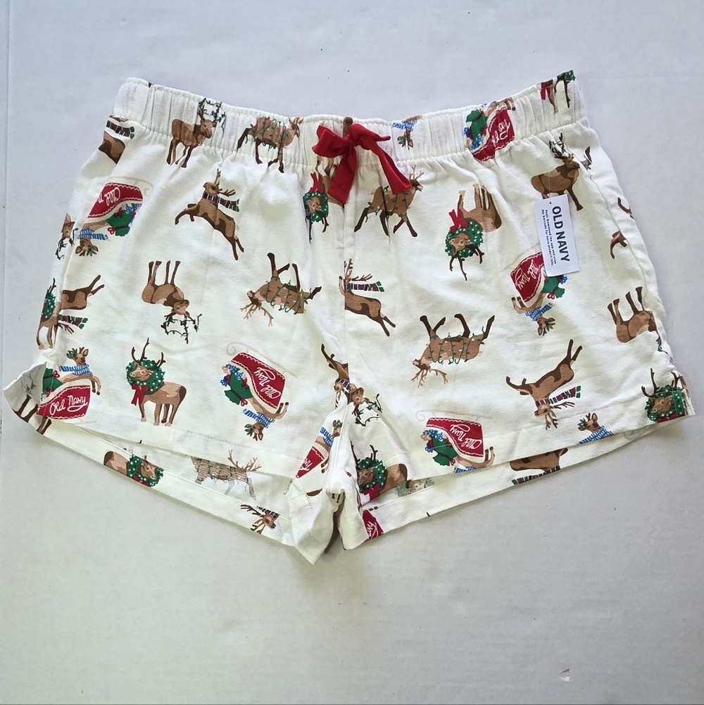 Old Navy Holiday Short